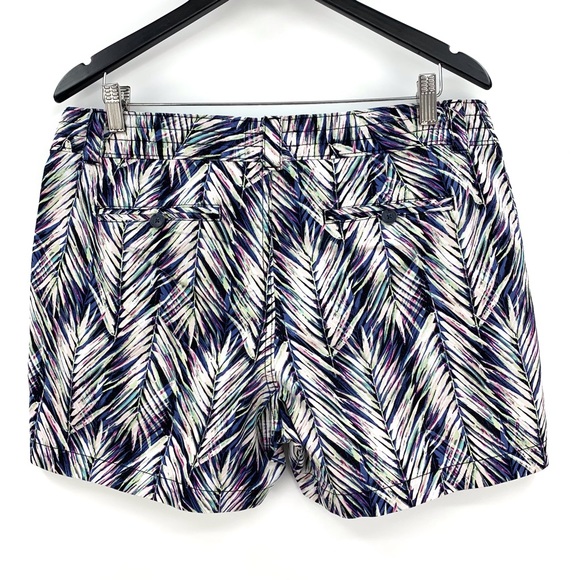 Banana Republic Factory Leaf Patterned Cotton High Rise Shorts, 12 - Picture 3 of 16